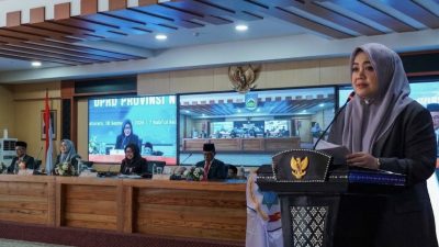 Wakil Gubernur NTB Indah Dhamayanti Putri saat memberikan sambutan pada paripurna DPRD NTB, Jumat 18 September 2026. (Iba)