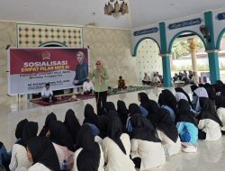 Evi Apita Maya Ajak Santri Darul Hikmah Tangkal Radikalisme dan Jaga Persatuan Bangsa